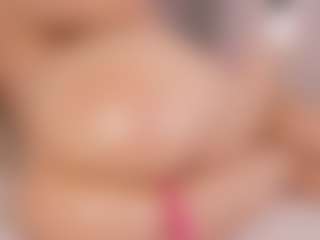Chloe Dee's Live Sex Cam Show