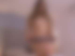 Chloe Dee's Live Sex Cam Show
