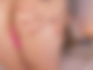 Chloe Dee's Live Sex Cam Show
