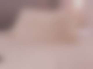 Live cam show with Chloe Dee - Master on CamwithHer
