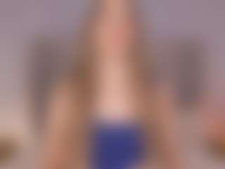 Live cam show with Chloe Dee - Strip Blonde Hair on intimatelivegirls.com