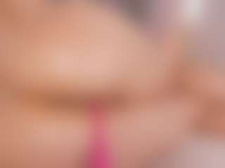 Chloe Dee's Live Sex Cam Show