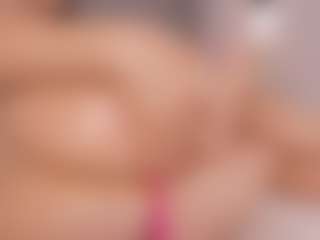 Chloe Dee's Live Sex Cam Show