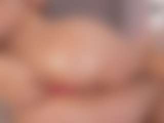 Chloe Dee's Live Sex Cam Show