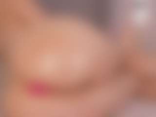 Chloe Dee's Live Sex Cam Show