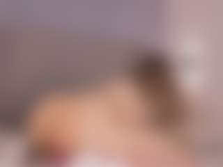 Chloe Dee's Live Sex Cam Show