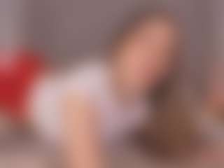 Live cam show with Chloe Dee - Blonde Hair on nudelive.tv