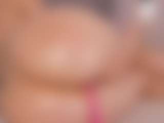 Chloe Dee's Live Sex Cam Show