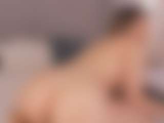 Chloe Dee's Live Sex Cam Show