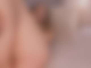 Chloe Dee's Live Sex Cam Show