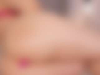 Chloe Dee's Live Sex Cam Show
