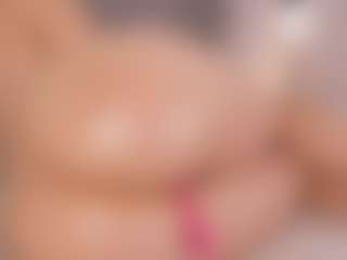Chloe Dee's Live Sex Cam Show