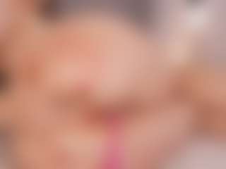 Chloe Dee's Live Sex Cam Show