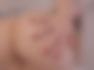 Chloe Dee's Live Sex Cam Show