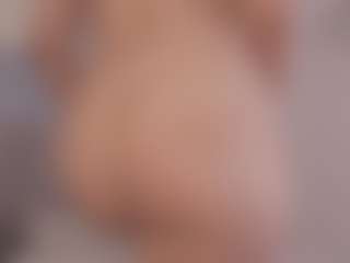Chloe Dee's Live Sex Cam Show