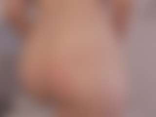 Chloe Dee's Live Sex Cam Show