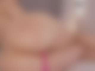 Chloe Dee's Live Sex Cam Show