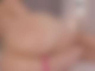 Chloe Dee's Live Sex Cam Show