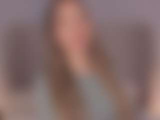 Chloe Dee's Live Sex Cam Show