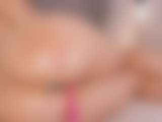 Chloe Dee's Live Sex Cam Show