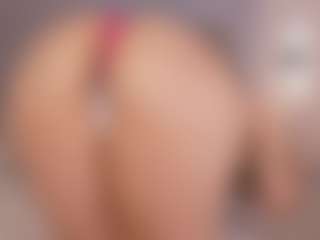 Chloe Dee's Live Sex Cam Show