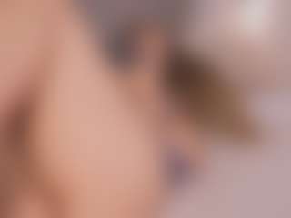 Chloe Dee's Live Sex Cam Show