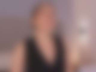 Chloe Dee's Live Sex Cam Show