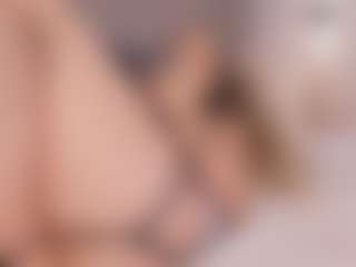Chloe Dee's Live Sex Cam Show