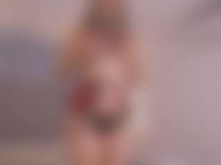 Chloe Dee's Live Sex Cam Show