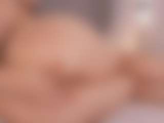 Chloe Dee's Live Sex Cam Show