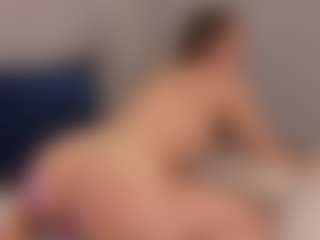 Chloe Dee's Live Sex Cam Show