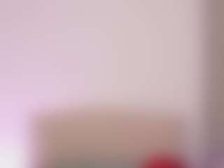 Live cam show with Chloe Dee - Blonde Hair Shaved Pussy on madthumbs