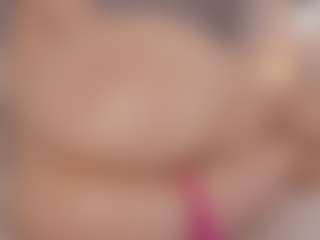 Chloe Dee's Live Sex Cam Show