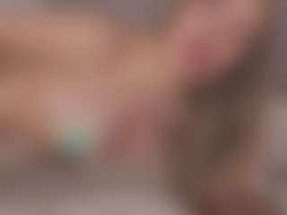 Chloe Dee's Live Sex Cam Show