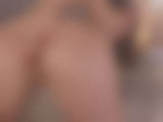 Chloe Dee's Live Sex Cam Show
