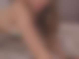Chloe Dee's Live Sex Cam Show