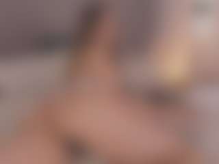 Chloe Dee's Live Sex Cam Show