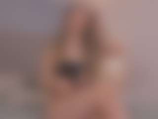 Chloe Dee's Live Sex Cam Show