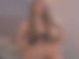 Chloe Dee's Live Sex Cam Show
