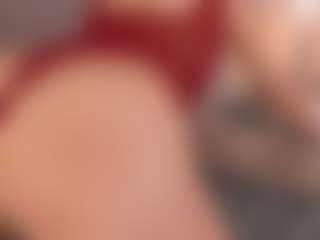 Chloe Dee's Live Sex Cam Show