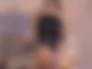 Chloe Dee's Live Sex Cam Show