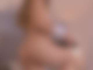 Chloe Dee's Live Sex Cam Show