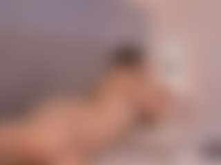Chloe Dee's Live Sex Cam Show