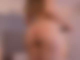 Chloe Dee's Live Sex Cam Show