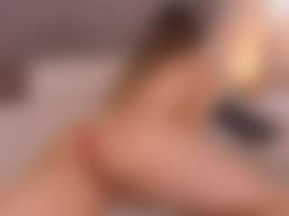 Chloe Dee's Live Sex Cam Show