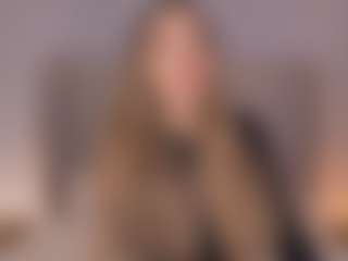 Chloe Dee's Live Sex Cam Show