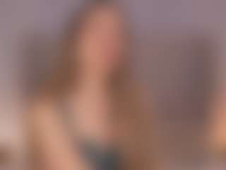 Live cam show with Chloe Dee - Blonde Hair HD on SinfulBabes