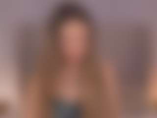 Chloe Dee's Live Sex Cam Show