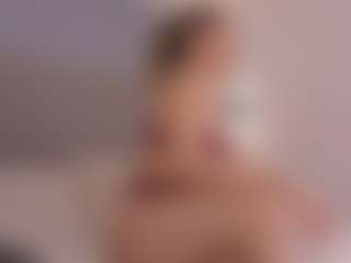 Chloe Dee's Live Sex Cam Show
