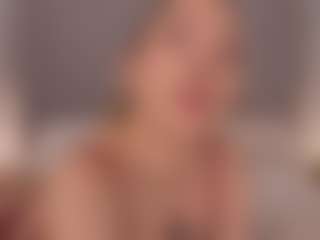 Chloe Dee's Live Sex Cam Show